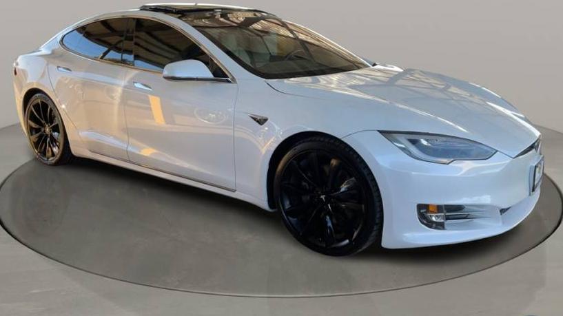 TESLA MODEL S 2018 5YJSA1E25JF245143 image